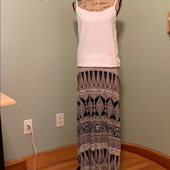 bobeau Dresses & Skirts - Maxi skirt size 1X 39inch long from flip waist